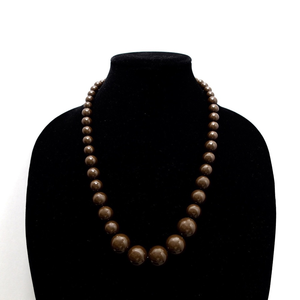Chocolate Brown Graduated Bead Necklace